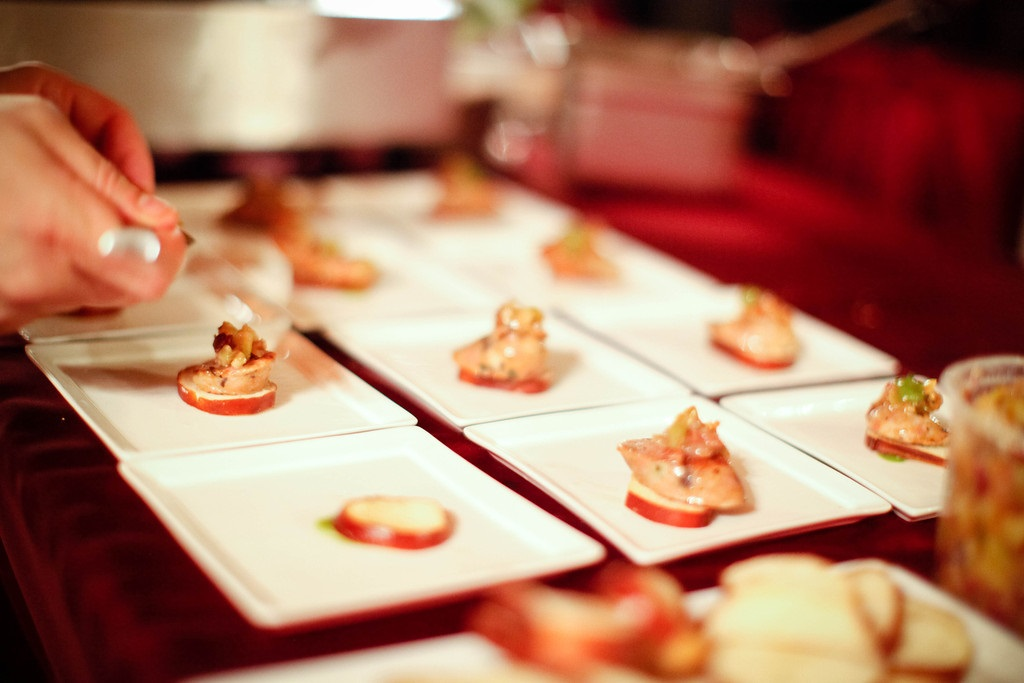 Cooking Up A Cure Brings Together Chicago Celebrity Chefs For Scleroderma